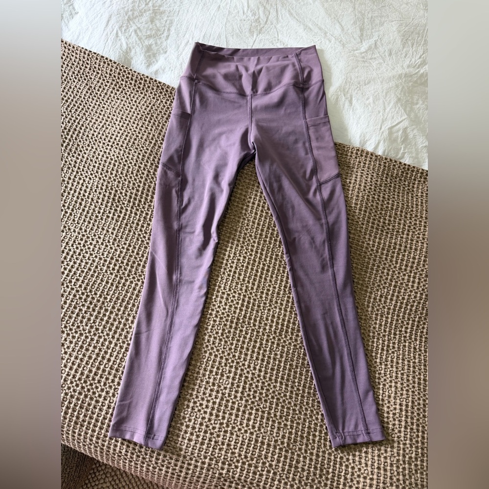 Lavender Active Leggings – Size Small